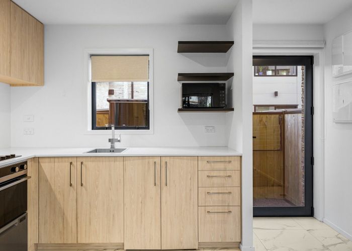  at 3/34 Aberdeen Street, City Centre, Christchurch City, Canterbury