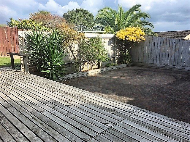  at 19 Ransom Smyth Drive, Goodwood Heights, Manukau City, Auckland