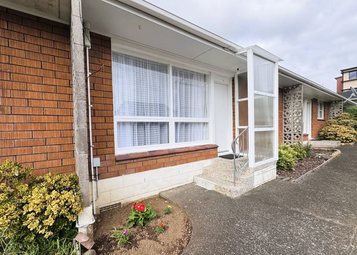  at 2/104a Victoria Street, Onehunga, Auckland City, Auckland