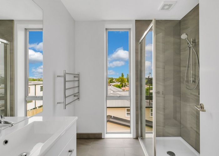  at 41 Helen Jenepher Lane, Mount Wellington, Auckland City, Auckland