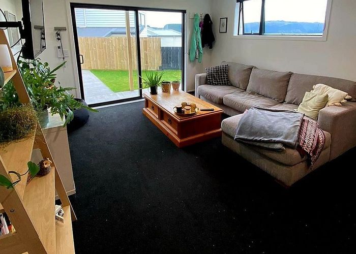  at 11a Havana Rise, Grenada Village, Wellington, Wellington