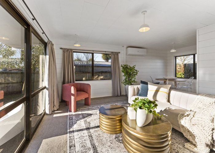 at 24 Croziers Road, St Albans, Christchurch