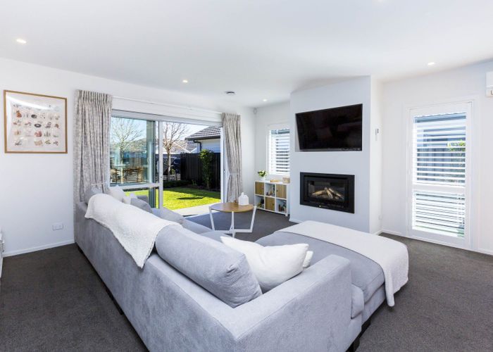  at 9 Don Griffin Grove, Trentham, Upper Hutt