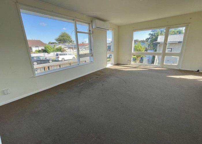  at 13 Chelburn Crescent, Mangere, Manukau City, Auckland