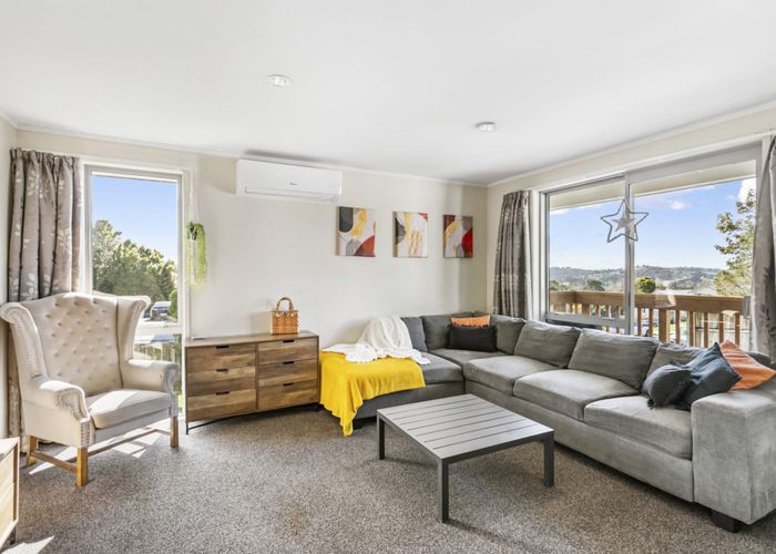  at 3 Taurus Crescent, Beach Haven, Auckland