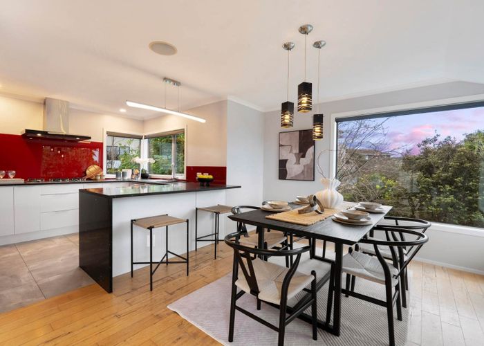  at 27 Lagoon Way, West Harbour, Waitakere City, Auckland