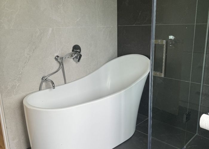  at 2 Garfield Road, Helensville, Rodney, Auckland