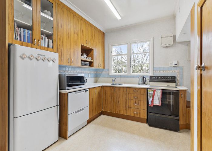  at 212 Victoria Avenue, Hokowhitu, Palmerston North