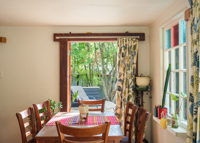  at 27 Frank Street, Oneroa, Waiheke Island