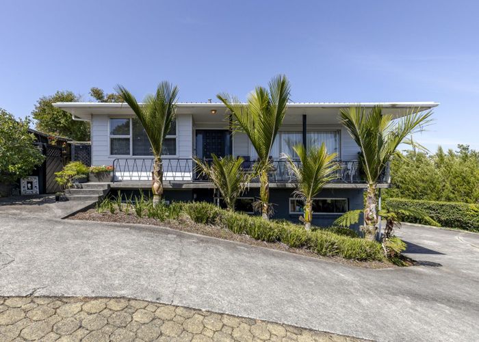  at 11A Longview Drive, Merrilands, New Plymouth, Taranaki