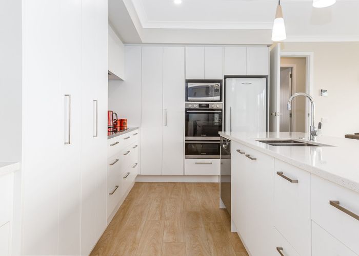  at 3 Kaiaho Close, Aotea, Porirua