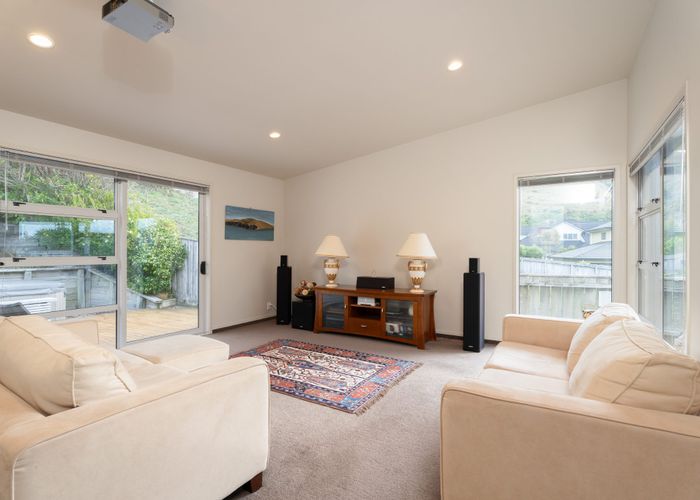  at 16 Neston Grove, Churton Park, Wellington