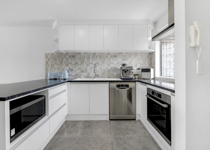  at 4/28 Oneroa Road, East Tamaki, Manukau City, Auckland