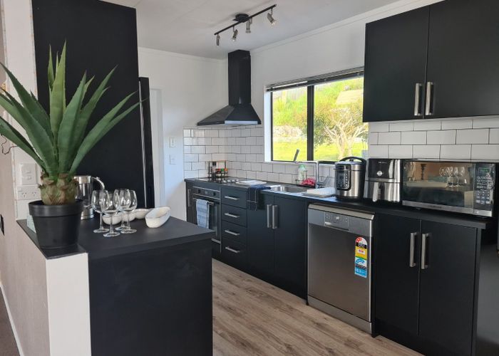  at 35 Almora View, Ascot Park, Porirua, Wellington