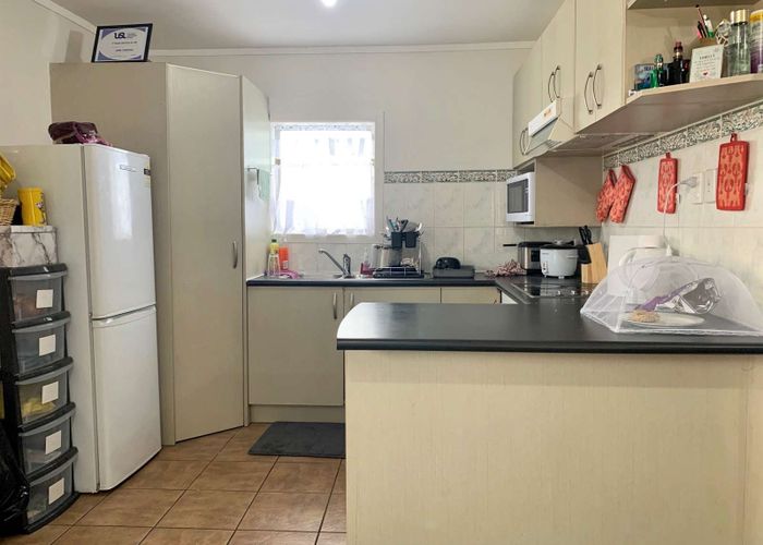  at 9 Hokonui Road, Otahuhu, Auckland