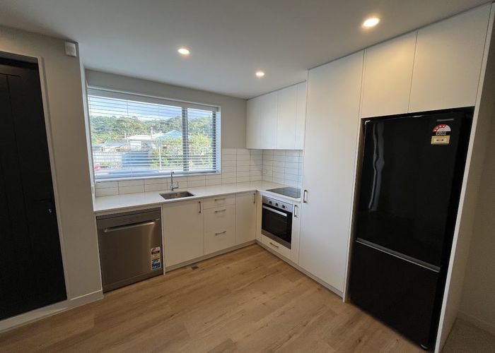  at 2/130 Richmond Street, Petone, Lower Hutt, Wellington