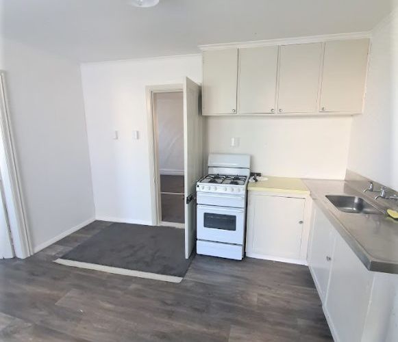 at 8a Central Terrace, Alicetown, Lower Hutt, Wellington