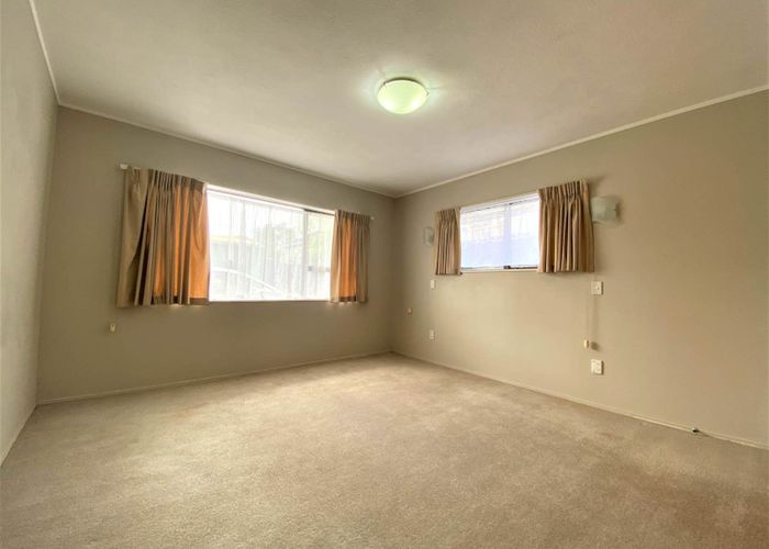  at 2/461 Blockhouse Bay Road, Blockhouse Bay, Auckland City, Auckland