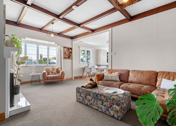  at 42 Rifle Range Road, Dinsdale, Hamilton