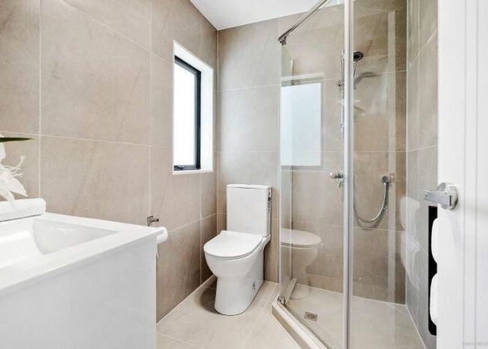  at 1/5 Mcdonald Road, Papatoetoe, Auckland