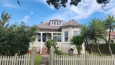  at 20 King Edward Avenue, Epsom, Auckland