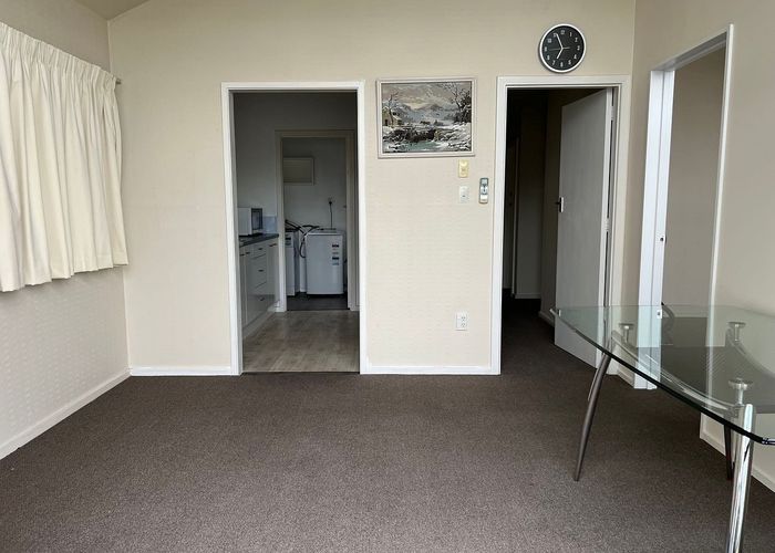  at 1/129 Glandovey Road, Strowan, Christchurch City, Canterbury