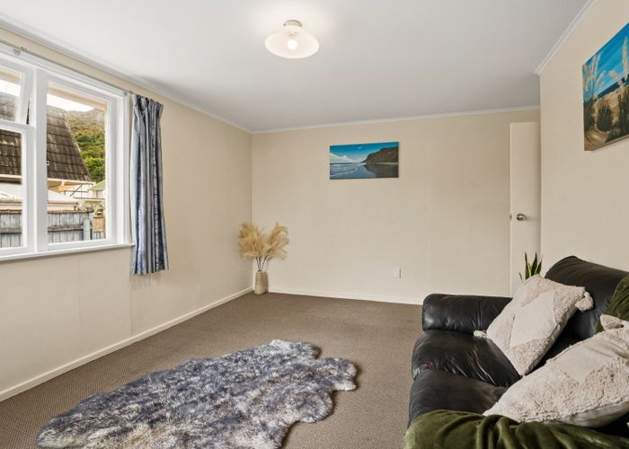  at 1/5 Kowhai Street, Naenae, Lower Hutt