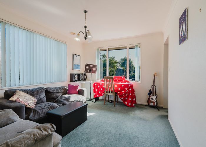  at 16 Callum Brae Drive, Rototuna, Hamilton, Waikato