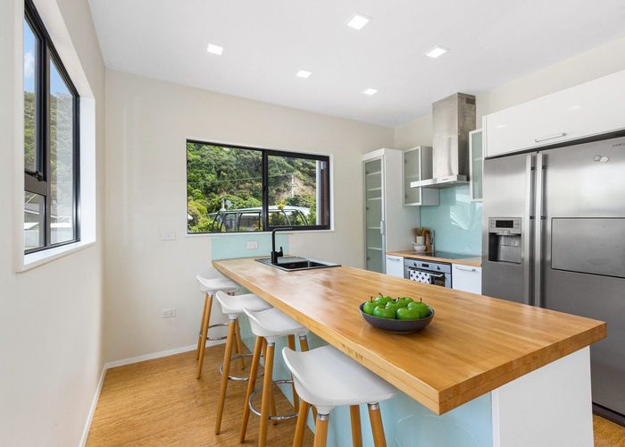  at 53 Cluny Road, Plimmerton, Porirua