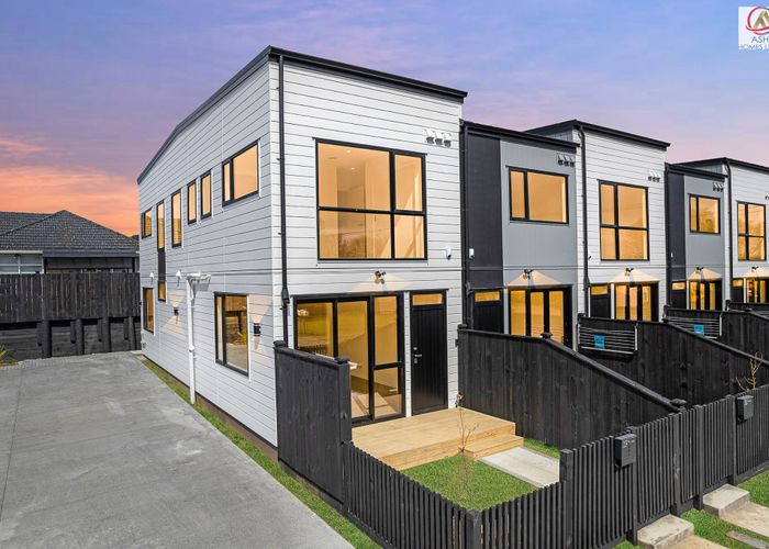  at 1 to 6/1 Hokianga Street, Mangere East, Manukau City, Auckland