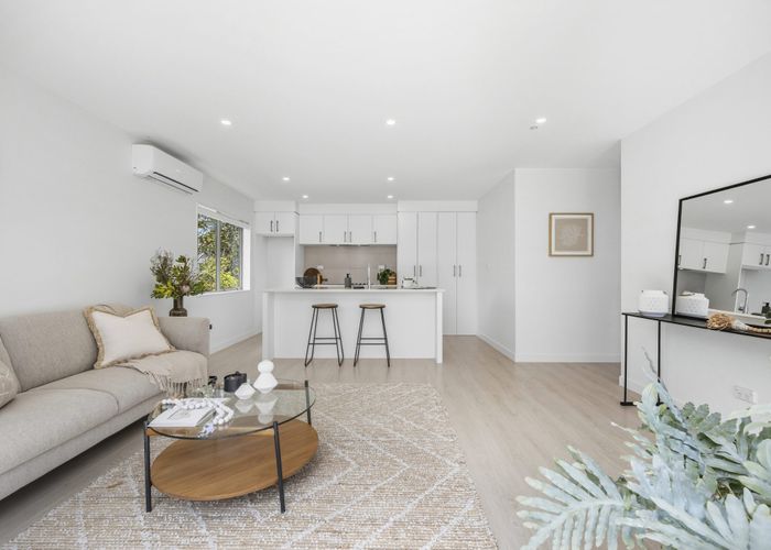  at 40B Chippendale Crescent, Birkdale, North Shore City, Auckland