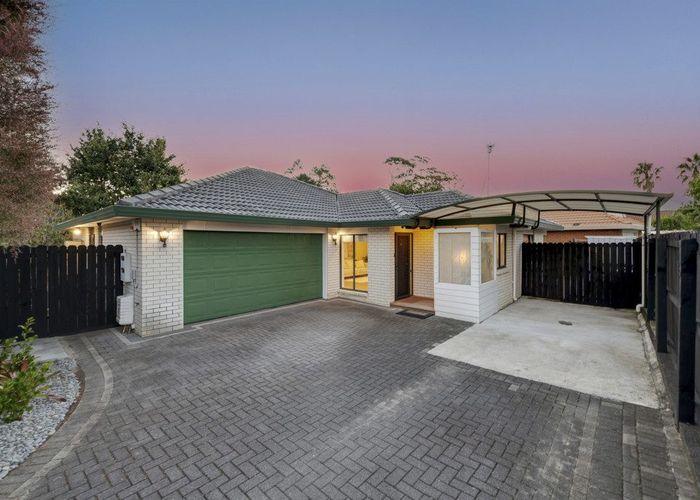  at 2/119 Kilkenny Drive, Dannemora, Manukau City, Auckland