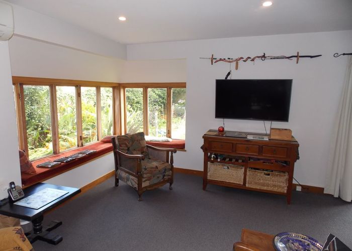  at 32 Pioneer Highway, Awapuni, Palmerston North