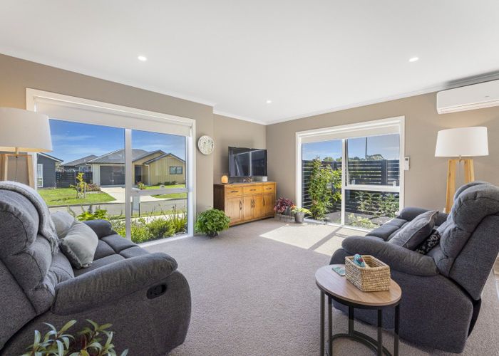  at 19 Enereta Road, Otaki