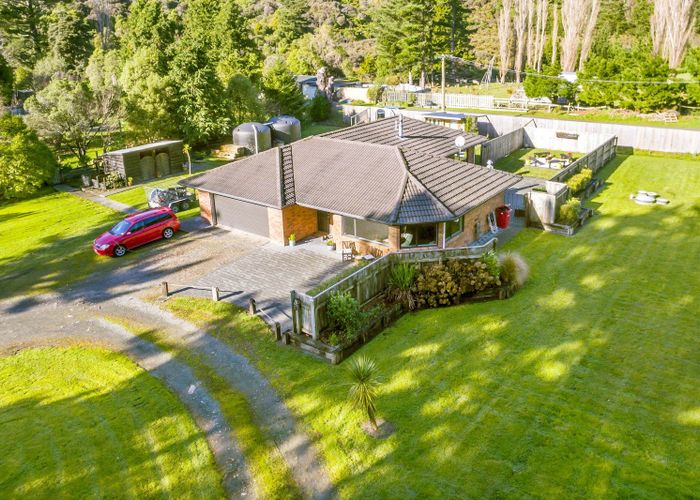  at 1845 State Highway 2, Kaitoke, Upper Hutt