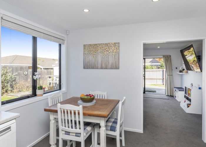  at 2/29 Blakehall Place, Spreydon, Christchurch City, Canterbury