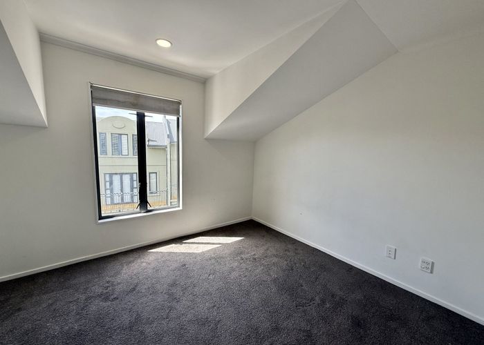  at 5/266 Shirley Road, Papatoetoe, Manukau City, Auckland