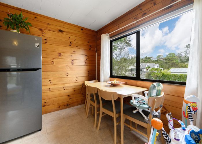  at 2/40 Gatman Street, Birkdale, Auckland