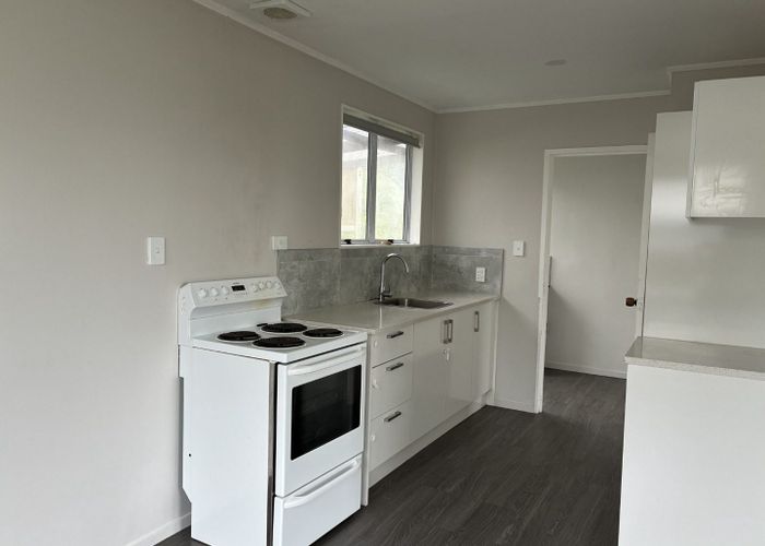  at 2/3 Etherton Drive, Weymouth, Manukau City, Auckland