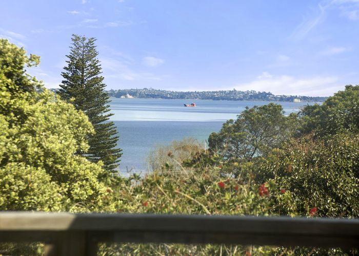  at 12 Nelson Avenue, Surfdale, Waiheke Island