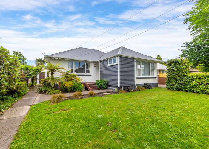  at 7 Truman Road, Bryndwr, Christchurch