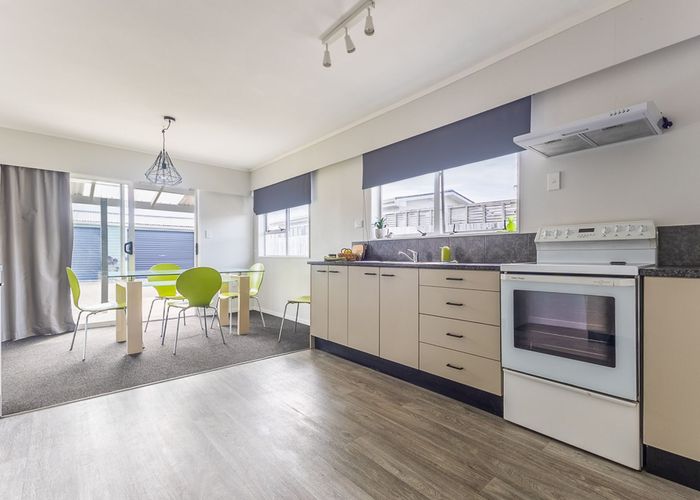  at 2 Robert McKeen Street, Otaki Beach, Kapiti Coast, Wellington