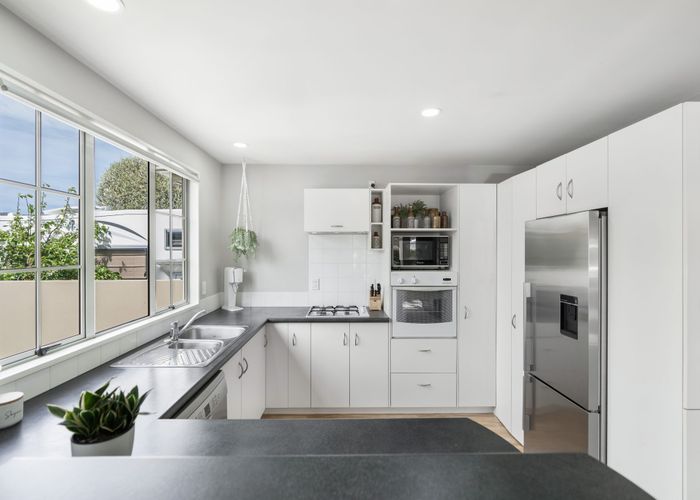  at 30 Glasnevin Drive, Casebrook, Christchurch City, Canterbury