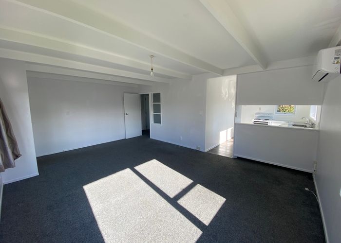  at 2/9 Ayton Drive, Totara Vale, North Shore City, Auckland
