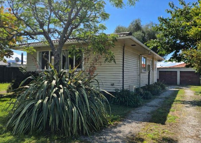  at 6 Clouston Crescent, Fenton Park, Rotorua, Bay Of Plenty