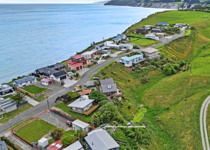  at 14 Hall Street, Motunau, Greta Valley