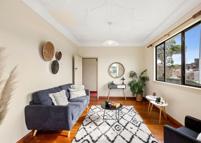  at 22 Northgate, Strandon, New Plymouth