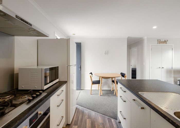  at 2/21 Fifth Avenue, Enderley, Hamilton, Waikato