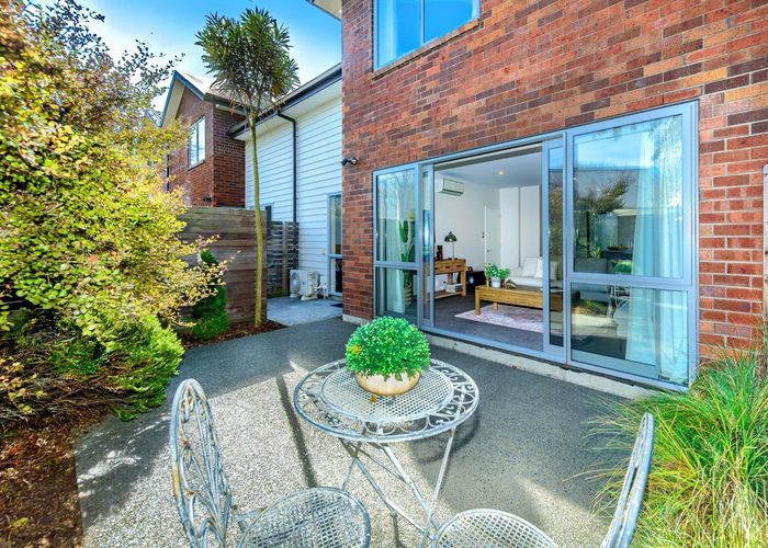 at 2/89 Poulson Street, Addington, Christchurch City, Canterbury