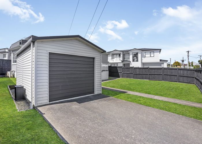  at 39 Bremner Avenue, Mount Roskill, Auckland